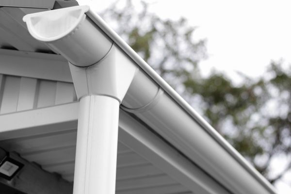Vinyl Gutters Installation in Galveston