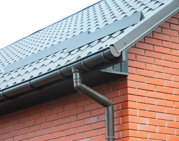 Cost of Roof Downspout Installation in Galveston