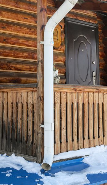 Cost of Porch Downspout Installation in Galveston