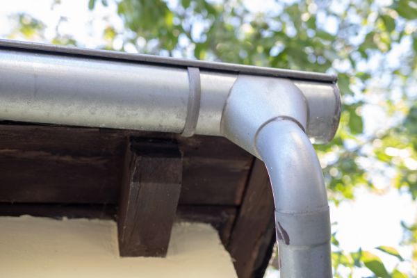 Cost of Metal Rain Gutter Installation in Galveston